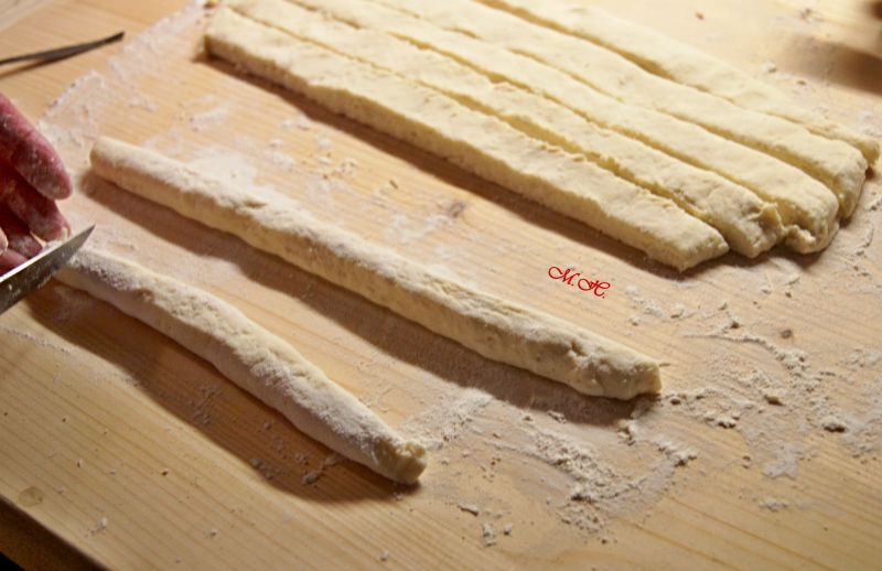 Krájení válečku