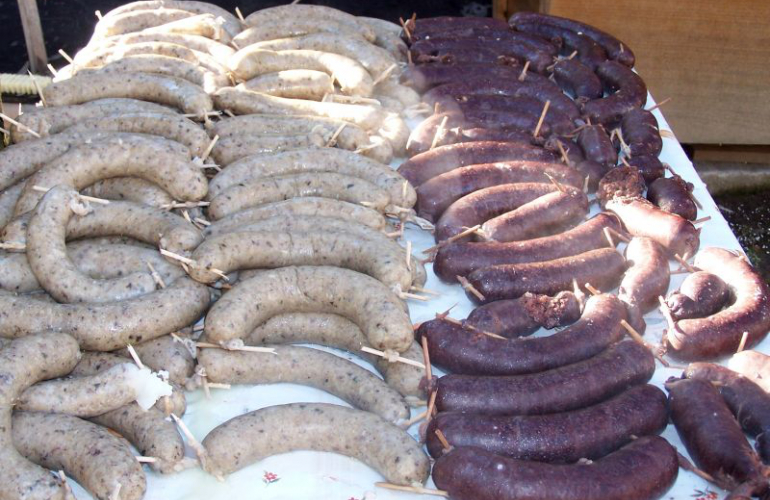 Žďárská domácí zabijačka - tradiční a pravá, jako z obrázků pana malíře Lady  - část 5.