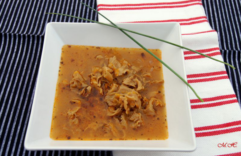Lahůdková dršťková polévka z kotrče kadeřavého