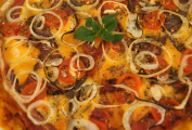 03313a Upečená pizza v detailu