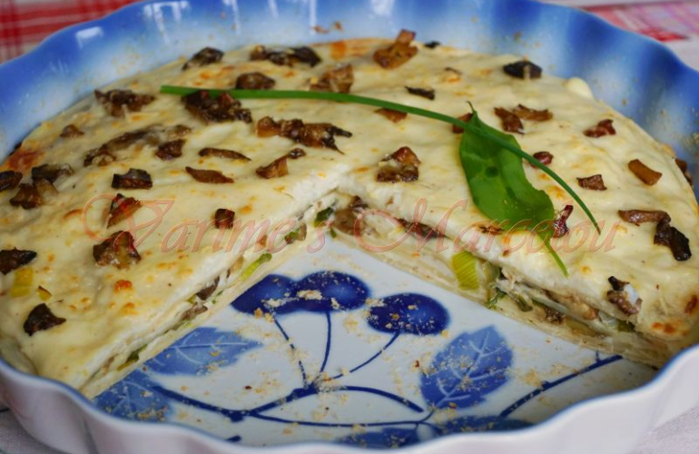 Tortilla s pórkem, houbami a bešamelem